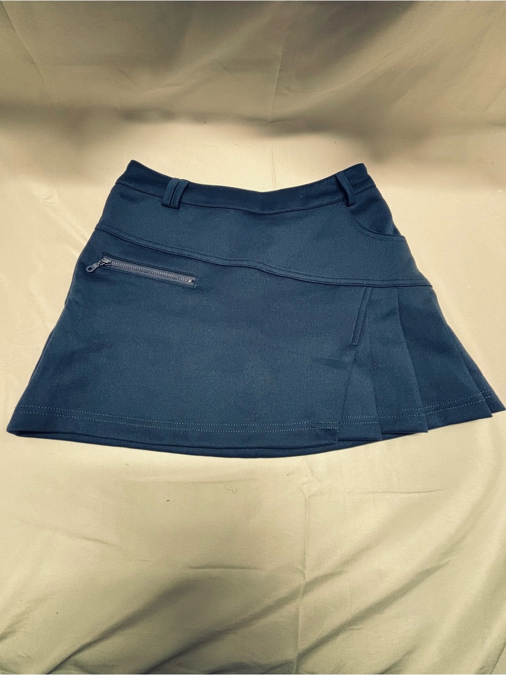 PGM Golf Women Size 28 Navy Blue Pleated Stretch Skort Zip Pocket Athletic Sport
